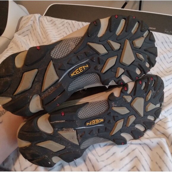 Keen Mens arroyo 2 sandals waterproof 9.5